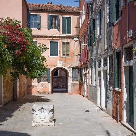 Ca' Madonna Venice